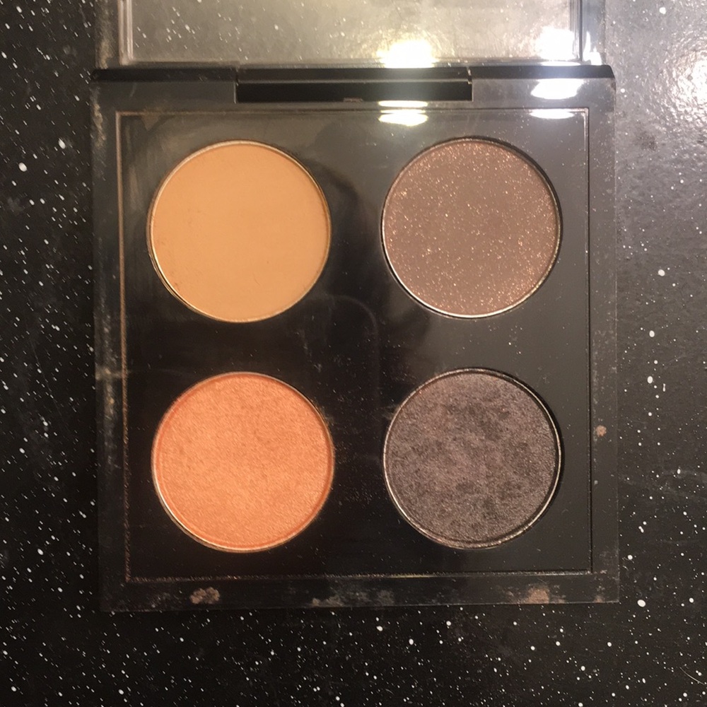 Mac cosmetics eyeshadow